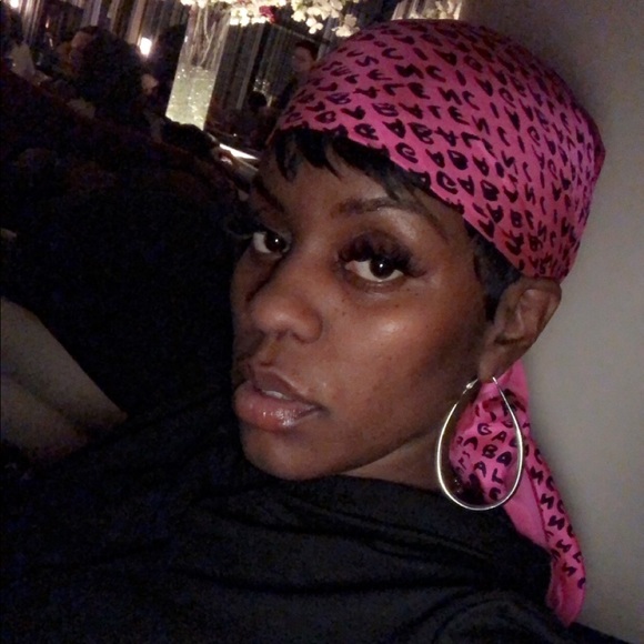 Balenciaga scarf - Picture 2 of 4